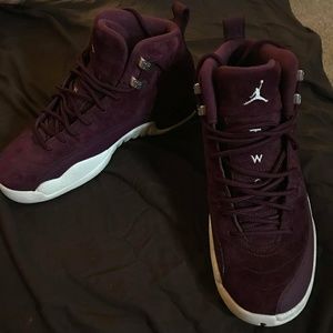 Retro 12 Jordans size 6.5 y = 8 in womens